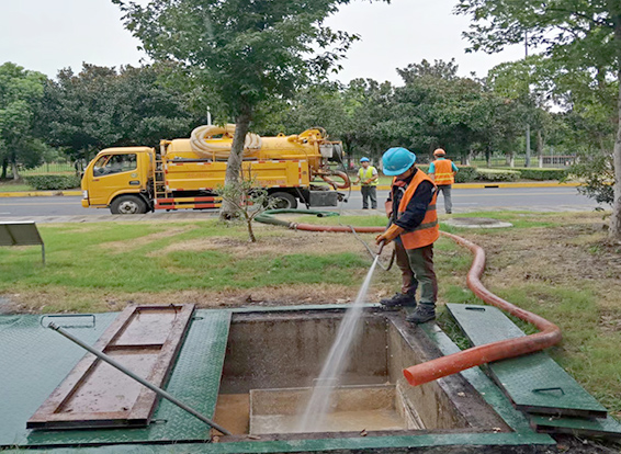 七里河化油池清理
